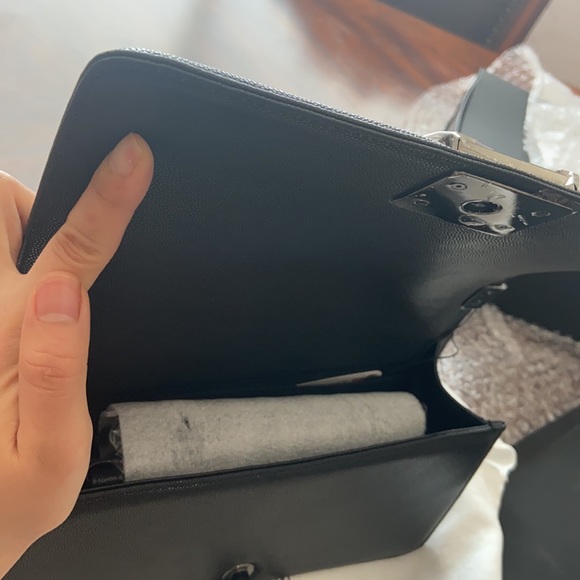 Purse - Picture 3 of 7